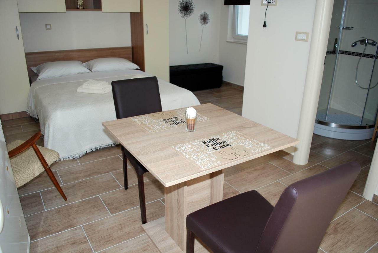 Studio Lea Krk Town Dış mekan fotoğraf